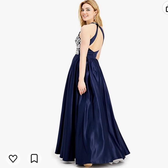 Beautiful - Picture 4 of 5